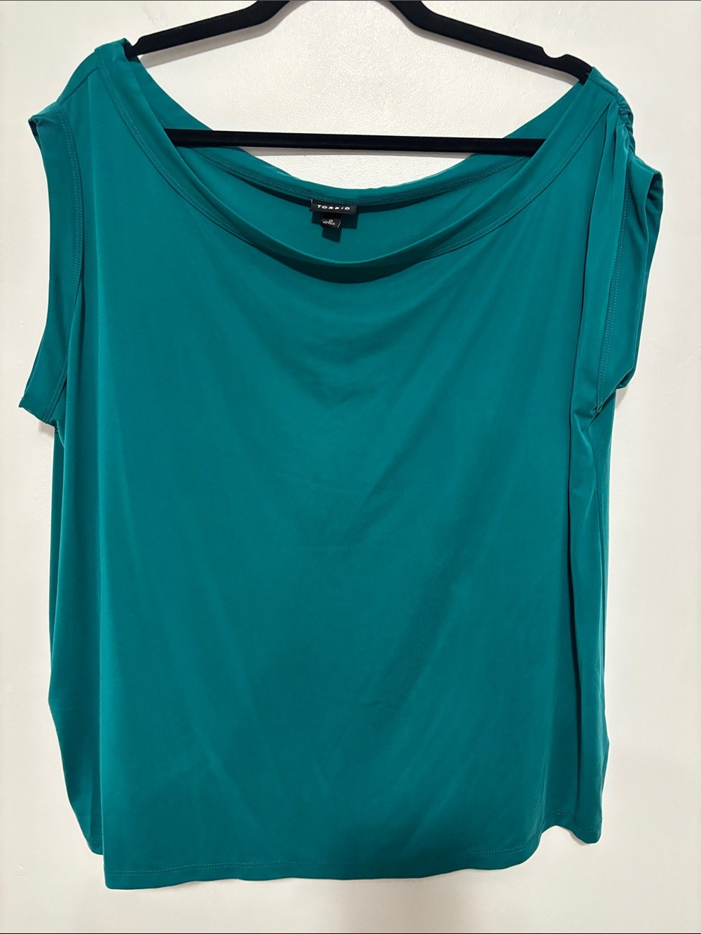 Torrid Teal Green Drape Boat Neck Sleeveless Top Size 0 (L)